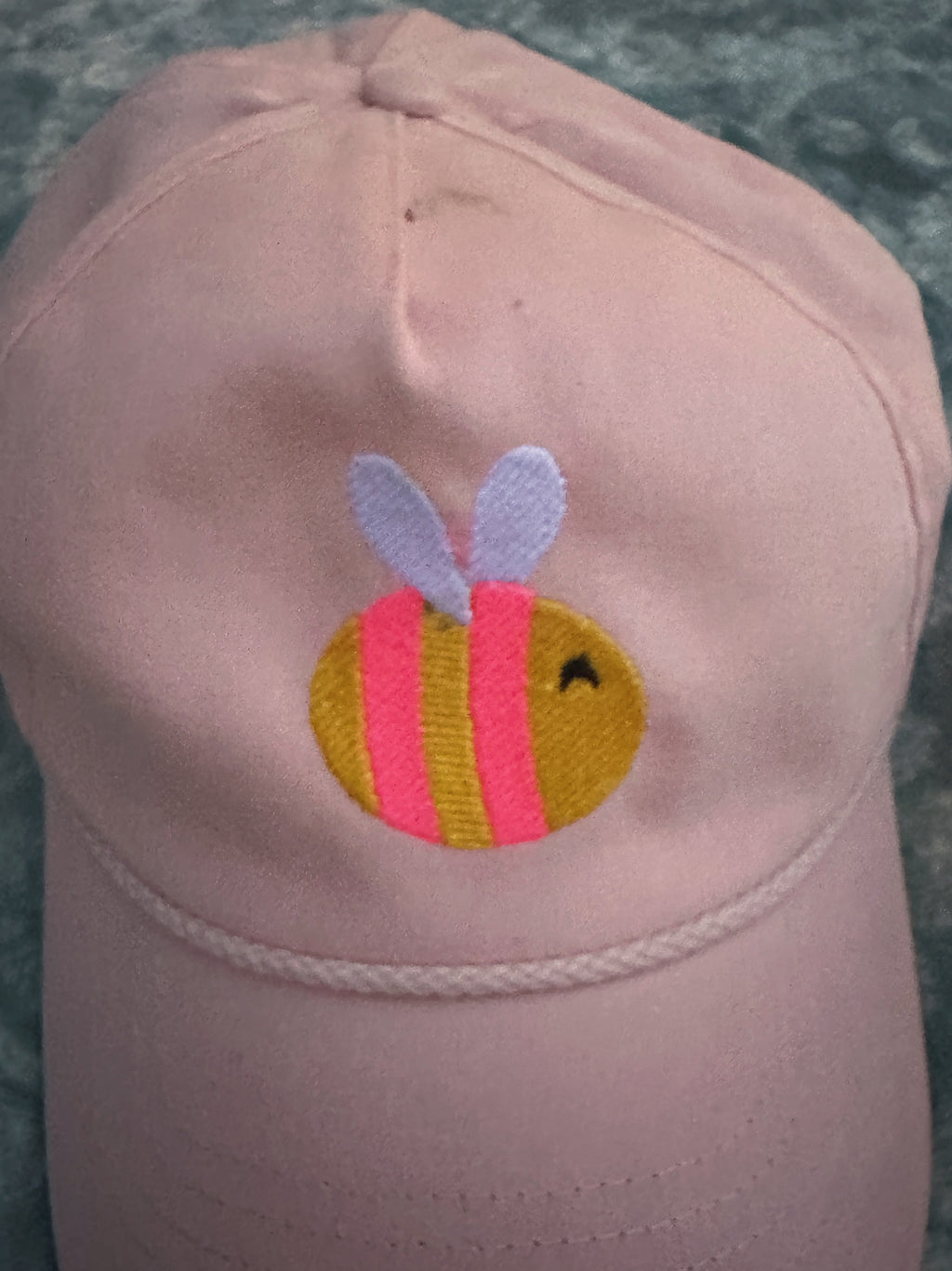 Bee Cap